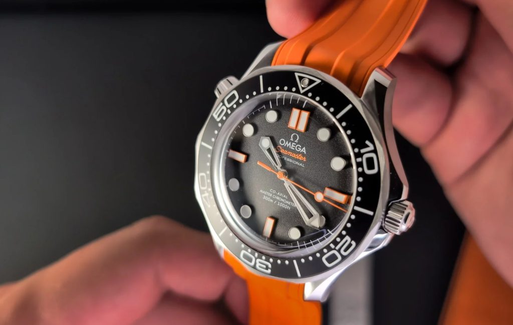 Top Replica Omega Watches UK Bring A Touch Of Orange To The Seamaster Diver 300M
